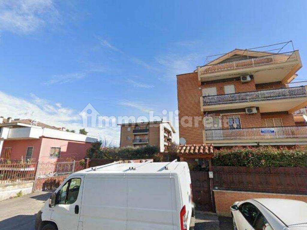 6 bedrooms Apartment in Rome, Italy No. 204991