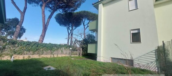 5 rooms Villa in Nettuno, Italy No. 143211 8