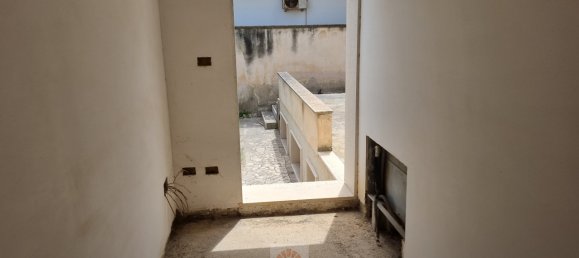 5-salle Maison à Lequile, Italy No. 233030 31