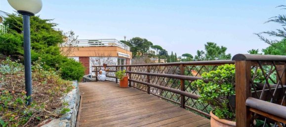 5 rooms Apartment in Arenzano, Italy No. 35968 10