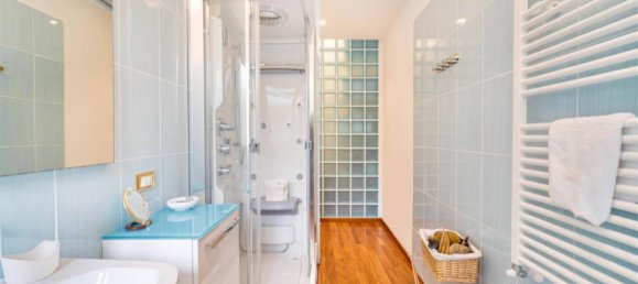 5 rooms Apartment in Arenzano, Italy No. 35968 44