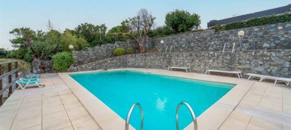 5 rooms Apartment in Arenzano, Italy No. 35968 12