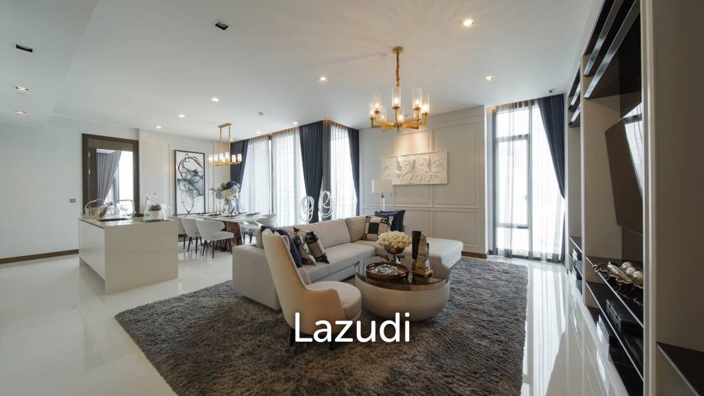 3 bedrooms Condo in Khlong Toei, Thailand No. 21908