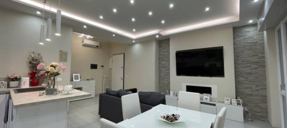 Apartamento de 3 divisões em Lodi, Italy N.º 242019 10