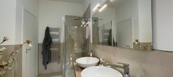 Apartamento de 3 divisões em Lodi, Italy N.º 242019 18