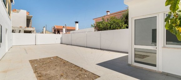 9 bedrooms House in Seixal, Portugal No. 174706 44