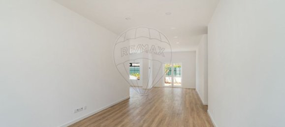 9 bedrooms House in Seixal, Portugal No. 174706 10