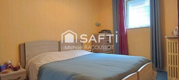 3 bedrooms Building in Luzy, France No. 96808 4