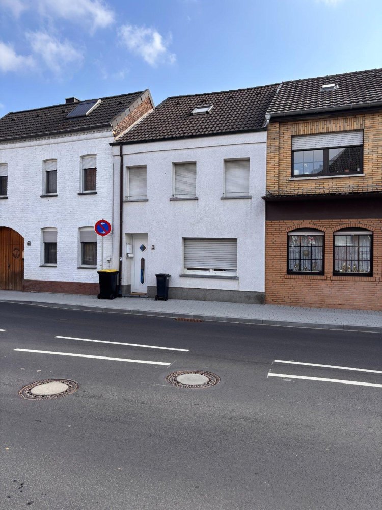 Adosado de 2 dormitorios en Heinsberg, Germany No. 350885