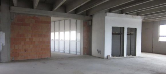 2600m² Building in Abbiategrasso, Italy No. 188086 7