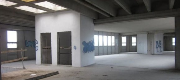 2600m² Building in Abbiategrasso, Italy No. 188086 6