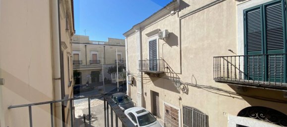 4 rooms House in Torremaggiore, Italy No. 28067 9