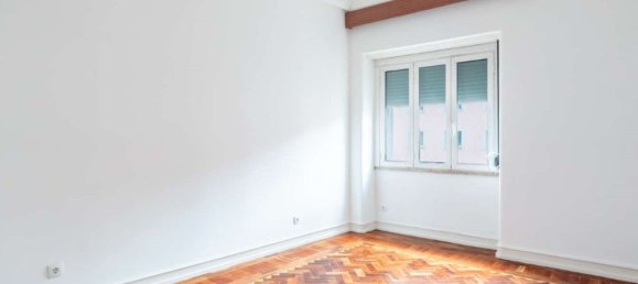 4 bedrooms Apartment in Lisbon, Portugal No. 90109 17