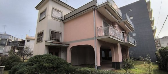 11-Zimmer Villa in Aci Catena, Italy, Nr. 81079 5