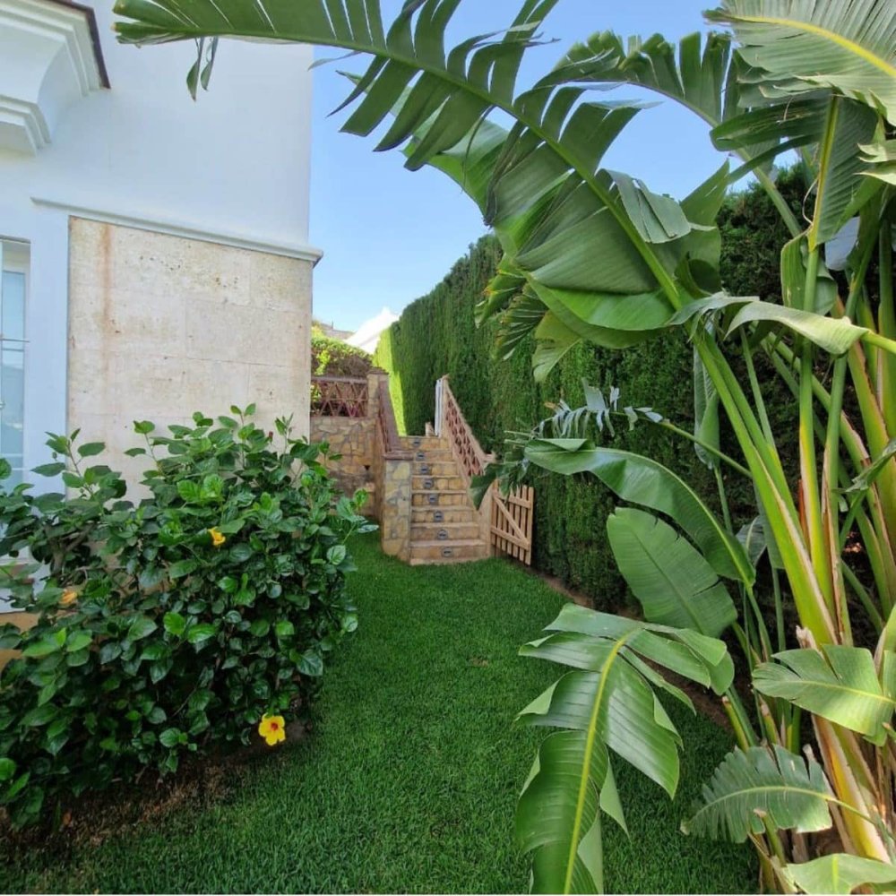 4 bedrooms House in Fuengirola, Spain No. 272590