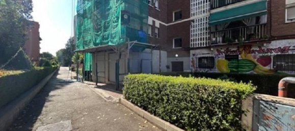  عقار تجاري في Mostoles, Spain 80متر مربع رقم 84263 2