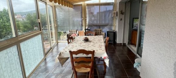 Casa de 3 dormitorios en Revin, France No. 240818 17