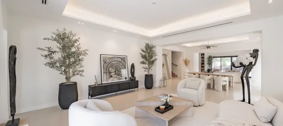 4 Schlafzimmer Villa in Meadows, UAE, Nr. 108407 3