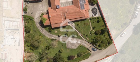 5 bedrooms House in Caldas da Rainha, Portugal No. 146568 2