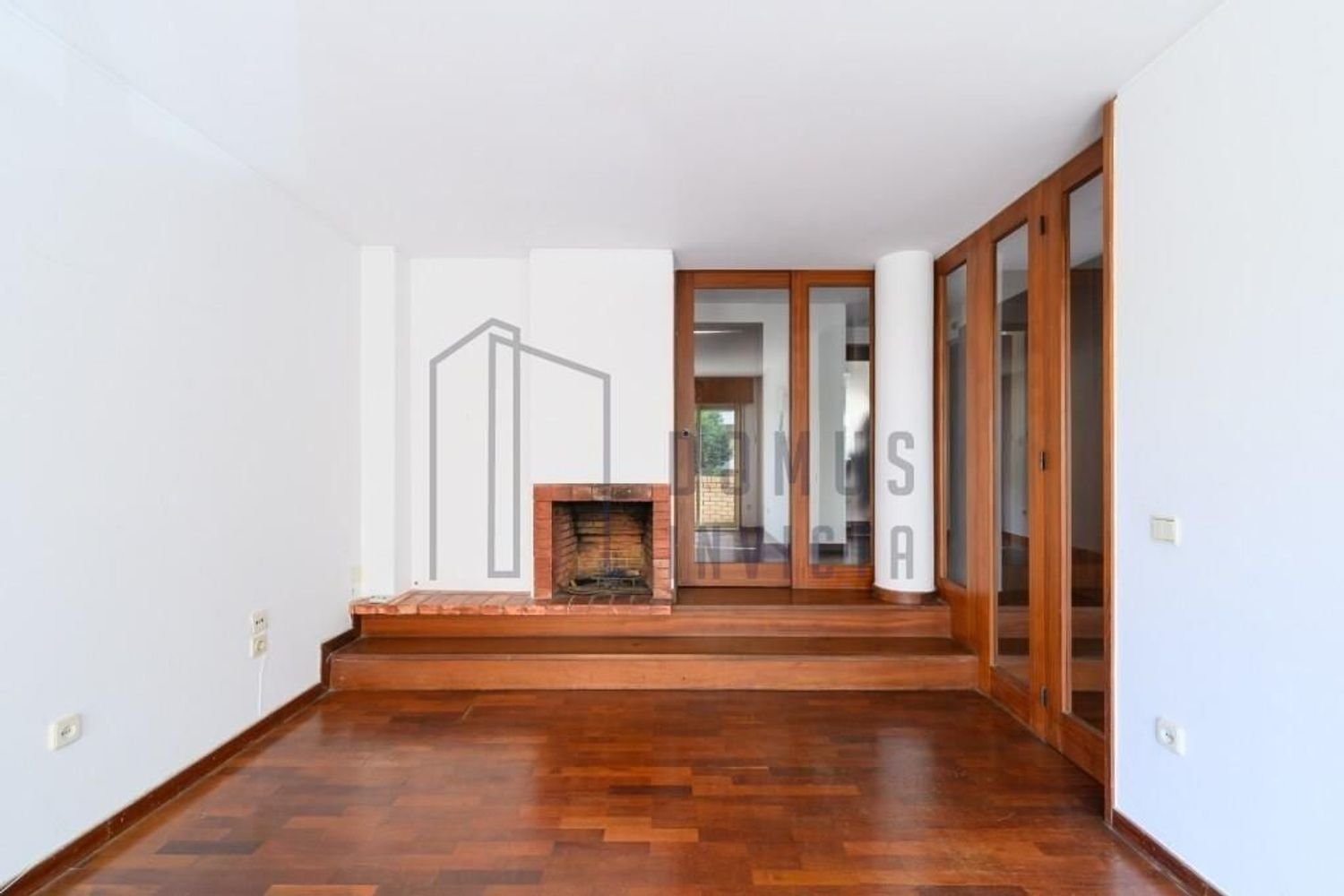 4 chambres Appartement à Porto, Portugal No. 192296