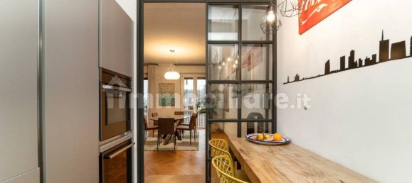 3 chambres Appartement à Milan, Italy No. 243595 9