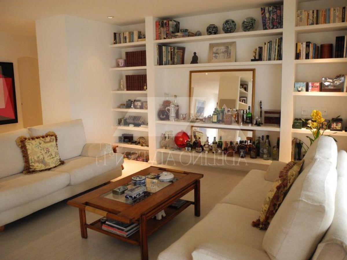 2 bedrooms Apartment in Sao Paulo, Brazil No. 584542