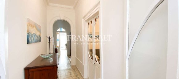 2 bedrooms Townhouse in Birkirkara, Malta No. 11264 4