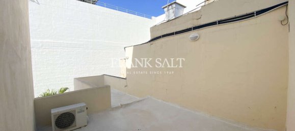 2 bedrooms Townhouse in Birkirkara, Malta No. 11264 11