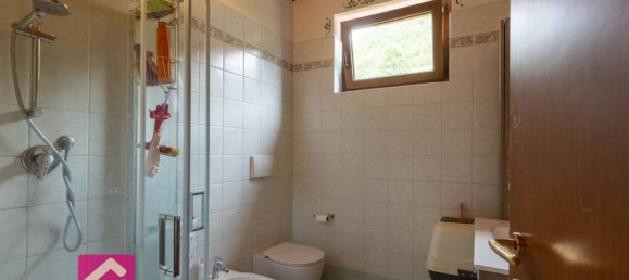 2 Schlafzimmer Wohnung in Caino, Italy, Nr. 273038 17