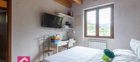 2 Schlafzimmer Wohnung in Caino, Italy, Nr. 273038 11