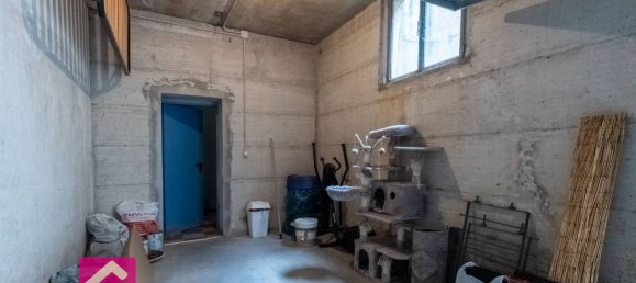 2 Schlafzimmer Wohnung in Caino, Italy, Nr. 273038 5