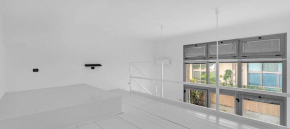 1 bedroom Apartment in Milan, Italy No. 341926 12