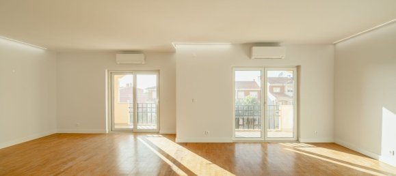 Dúplex de 4 dormitorios en Cascais, Portugal No. 110739 2