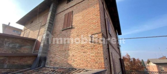 Вилла с 5 комнатами в Кастельветро ди Модена, Италия № 113762 5