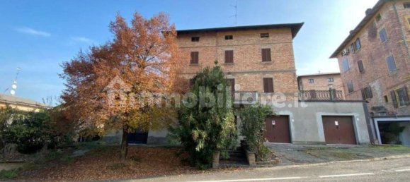 Вилла с 5 комнатами в Кастельветро ди Модена, Италия № 113762 12