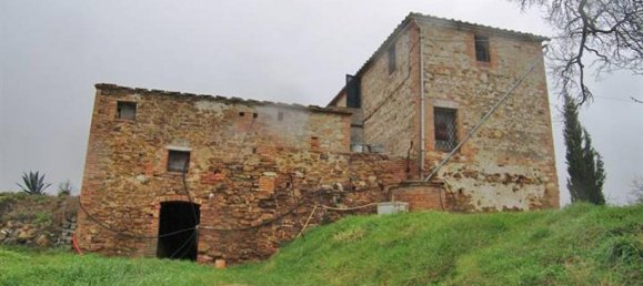 Studio in Asciano, Italy No. 1448 7