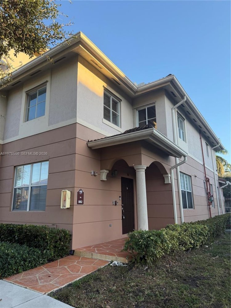 3 غرف نوم عقار تجاري في Miami, الولايات المتحدة رقم 615082