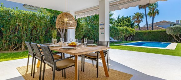 4 bedrooms Villa in Marbella, Spain No. 44515 19