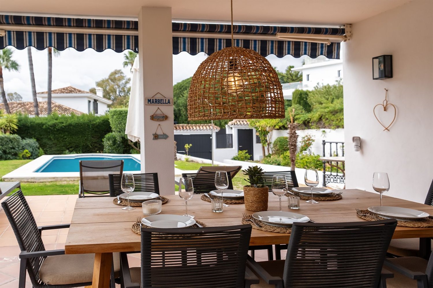 4 bedrooms Villa in Marbella, Spain No. 44515