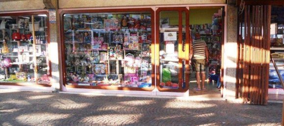 1 room Commercial property in Sessa Aurunca, Italy No. 34176 2