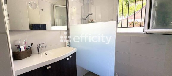 4 bedrooms House in L'Horme, France No. 360926 16