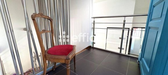 4 bedrooms House in L'Horme, France No. 360926 17