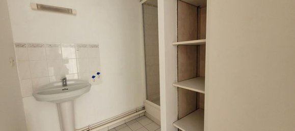 1 bedroom Apartment in Lens, France No. 315330 6