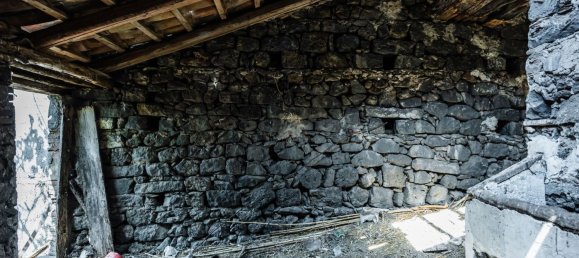 3 rooms House in Belpasso, Italy No. 132839 12