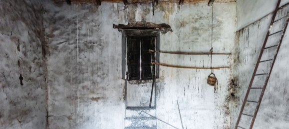 3 rooms House in Belpasso, Italy No. 132839 6