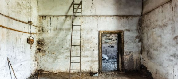 3 rooms House in Belpasso, Italy No. 132839 27