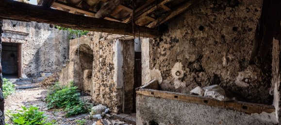 3 rooms House in Belpasso, Italy No. 132839 17