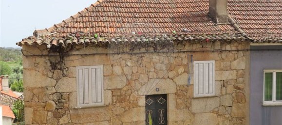 2 Schlafzimmer Haus in Penamacor, Portugal, Nr. 175453 4