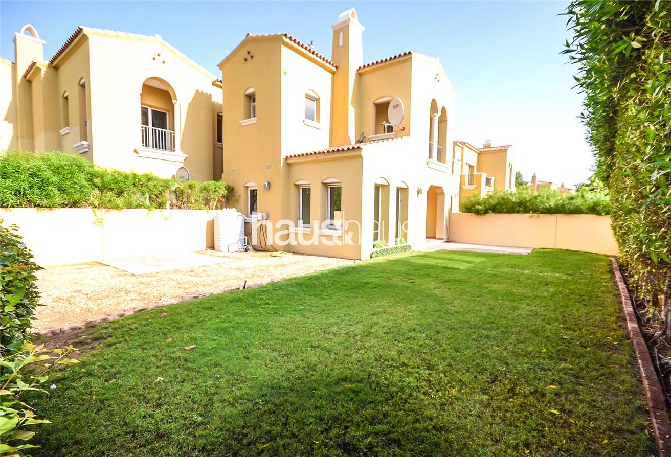 Villa de 3 dormitorios en Arabian Ranches, UAE No. 99707