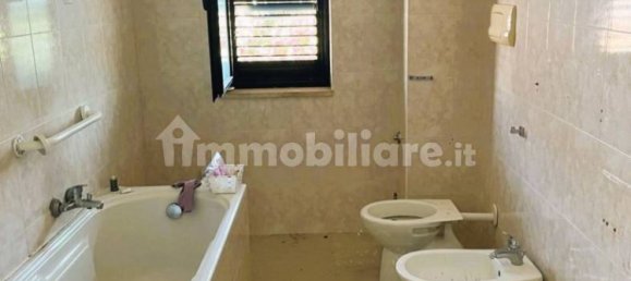 3 bedrooms Apartment in Mondragone, Italy No. 160852 7